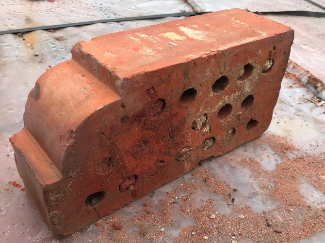 Reclaimed Bull Nose Bricks 230 x 110 x 70mm