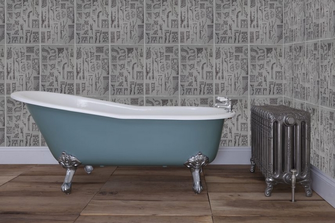 Beaulieu Cast Iron Bath