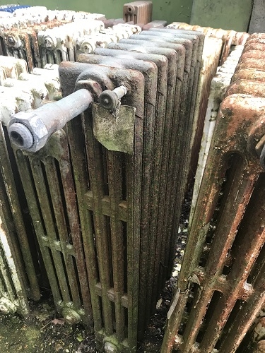 RECLAIMED 4 BAR RADIATOR