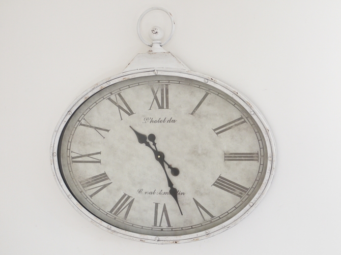 Wall Clock 2176