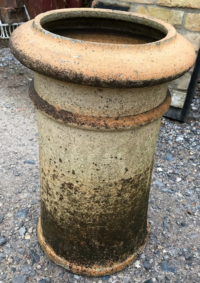 Reclaimed Decorative Buff Chimney Pot