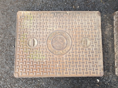 Salvaged Cast Iron Manhole/Inspection Cover 657 x 506mm