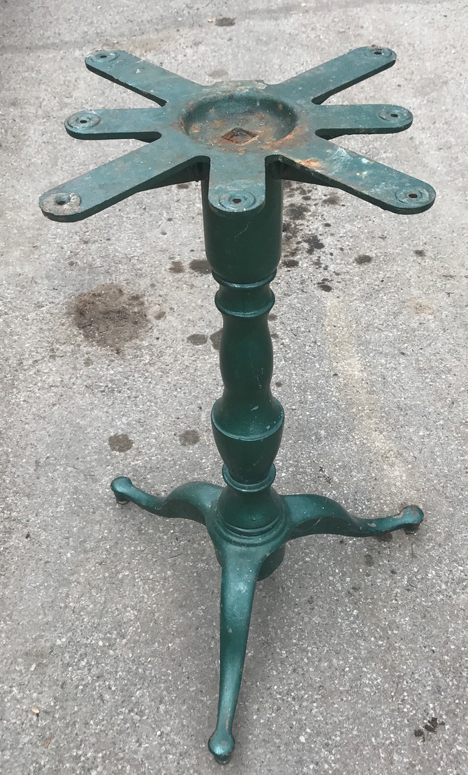 Decorative Cast Iron Table Leg