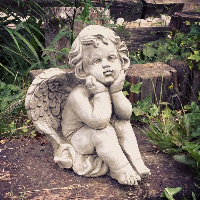 Cherub Thinking