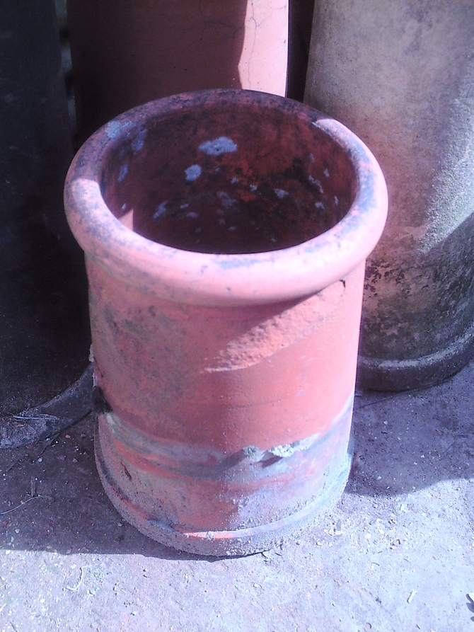 Roll Top Chimney Pot