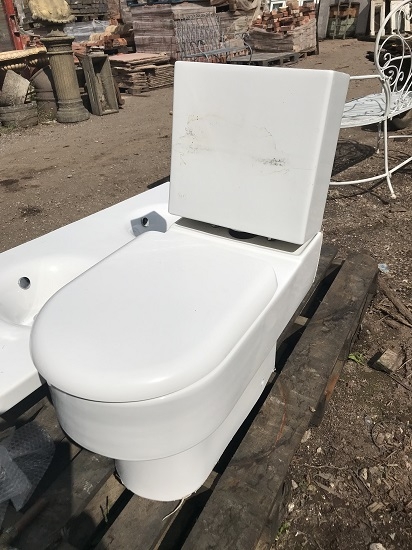 Reclaimed White Idea Standard Toilet