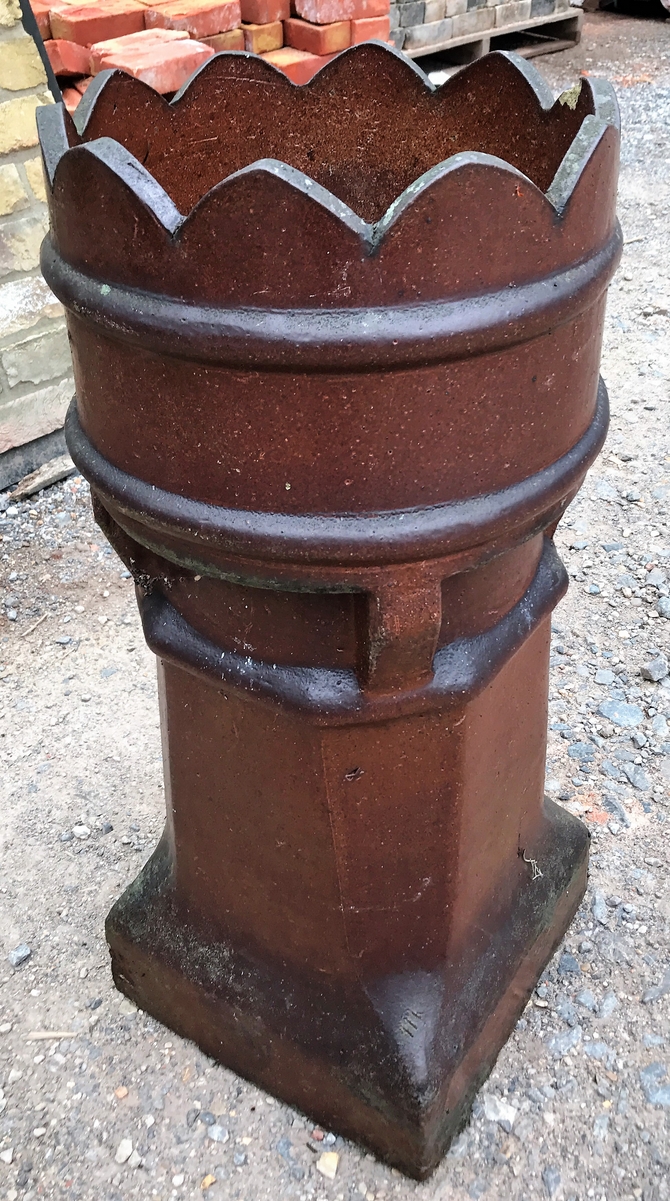 Reclaimed Dark Glazed Queen Chimney Pot