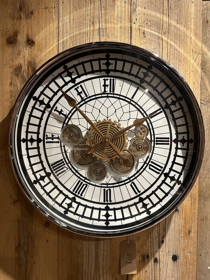 Clock with Cogs