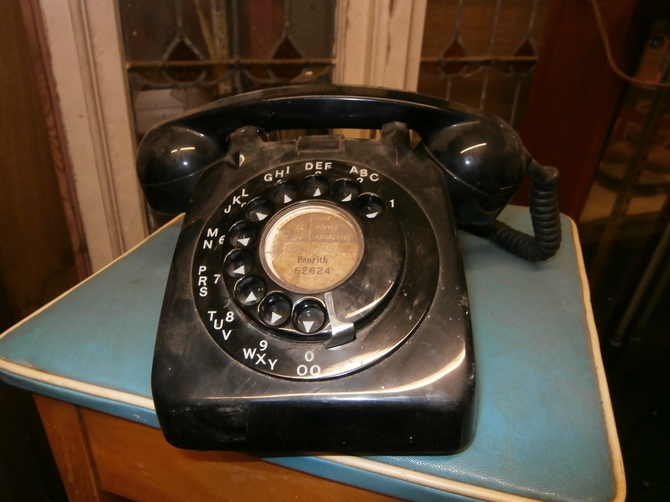 BAKELITE TELEPHONE BLACK