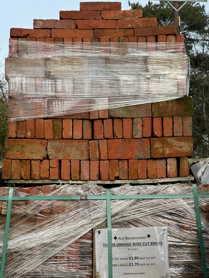 Tudor Orange Wire Cut Bricks