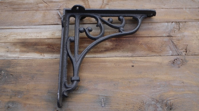 Shelf Bracket