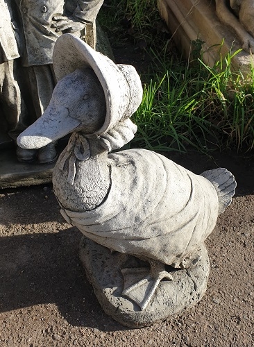 Jemima Puddle Duck Statue
