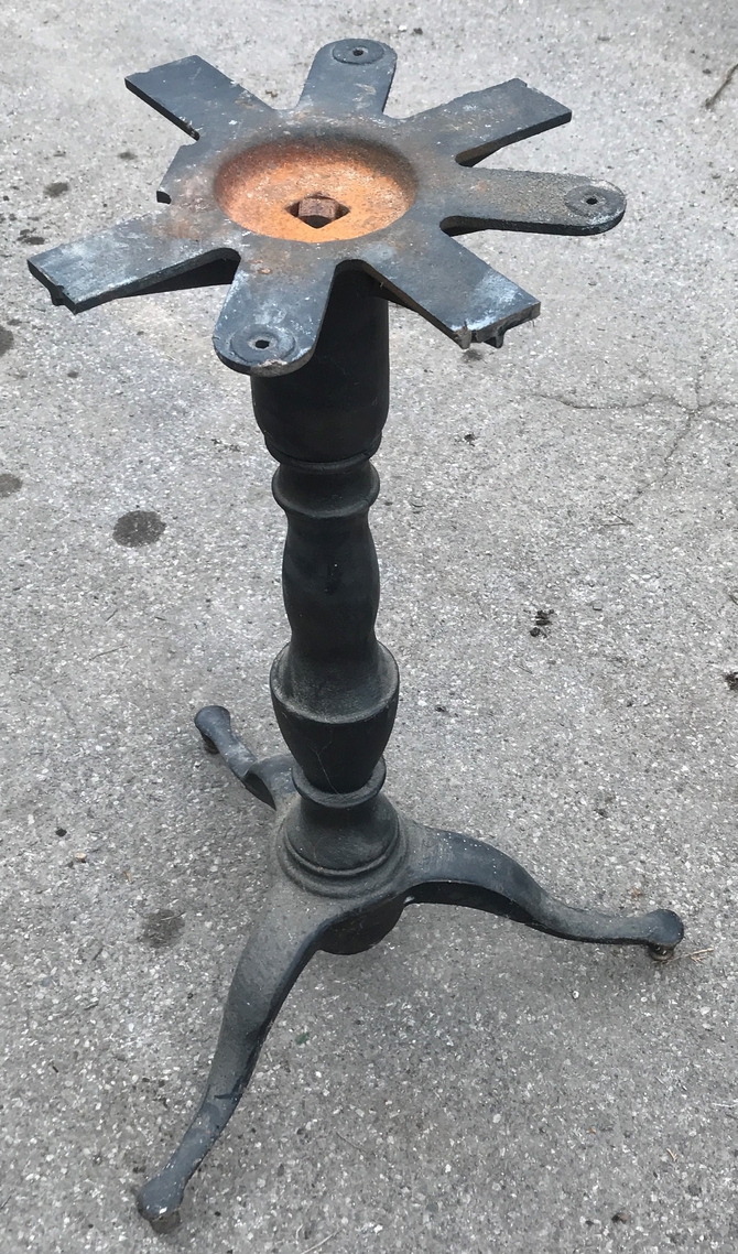 Decorative Cast Iron Table Leg