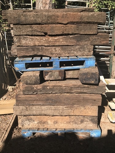 RECLAIMED RAILWAY SLEEPERS GARDEN STEP PACK