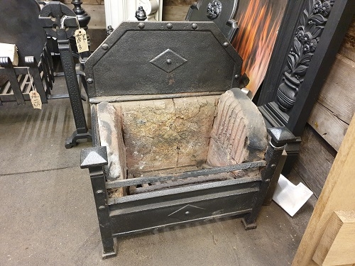 Original Cast Iron Fire Basket & Fire Back