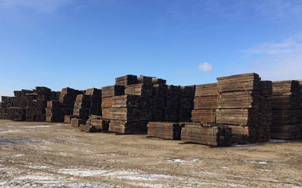 RECLAIMED RAILWAY SLEEPERS  - WHOLESALE